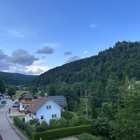 Apartmán Gemuetliche Maisonette-wohnung Mit Balkon *