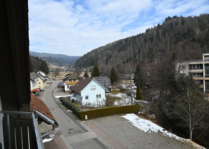 Gemütliche Maisonette-wohnung Mit Balkon Apartment *